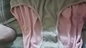 Fuckin jizz at my mother underpants
