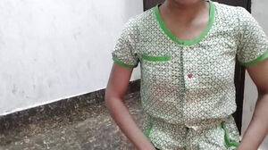 Lil college dame ka brassiere khol kar chod diya