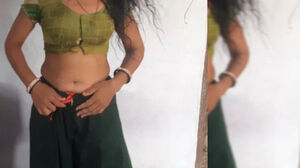 The desi daughter of the glorious village is coaxing her step-brother to take off her clothes in front of her, the glorious desi stepsister is taking 