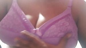 Indian Mallu Aunty Showing Her Boobs and Play Alone 25