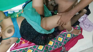 Super-steamy Mallu Maami ebony Saree drilled