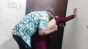 Jija ne apni jawan sali ka sil tor diya