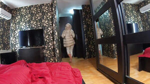 Milfycalla - Yoga trousers, Cameltoe and money-shots on My Downjackets 196