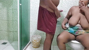 Scorching Mature comes in the shower with Her insane son-in-law and Takes a plenty of of spunk in Her hatch