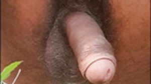 My fresh peeing vid in the Jungle Fields.