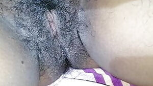 18+ Desi Bhabi Chut The gash of the nymph who was set up in an Indian supermarket is highly taut