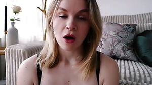 Vends-ta-culotte - sensuous Jerk Off Instructions with a fantastic and bossy light-haired honey