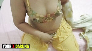 Bhabhi Getting mischievous When She Was Alone