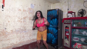 Deshi lady torrid dance spectacle