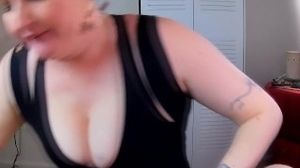 'Big Tits Milf Kennedy Gives Sloppy Sensual Deepthroat Blowjob & Titfuck For Nice Hot Creamy Facial'