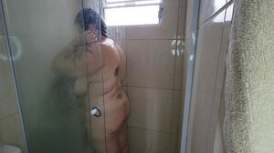 Observe uber-cute plumper take a nice bathroom