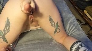 POV pEnnY pUpilS pussy stretching, fisting and shaking orgasm!