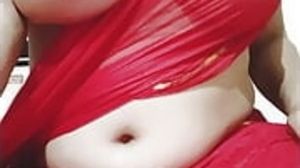 Hooters showcase in mind-blowing crimson saree yammy