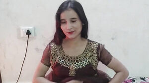 Indian muslim damsel ko paise dekar jabar dasti pela