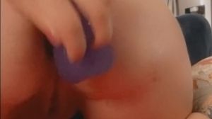 Mommy plays with asshole, close up anal fuck