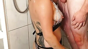 Hanna Engels - Quicky in nylons in the bathroom