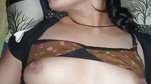 Uncircumcised viral MMS of Indian super-fucking-hot dame roshini bhabhi in hindi voice,