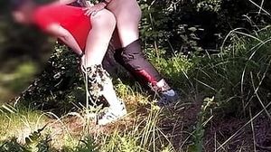 UDA warm cougar housewife gets humped rock-hard outside in the forest