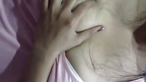 College dame 18+ Moumita's romp vid