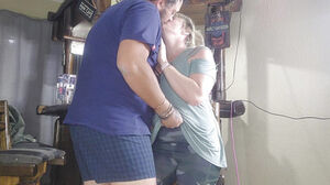 Steamy ash-blonde labia plumbing fledgling homemade fucky-fucky plumbing