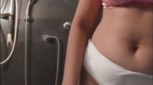 Sri Lankan Famouse Actress musterbation in Night after shooting with monstrous jugs and raw slit