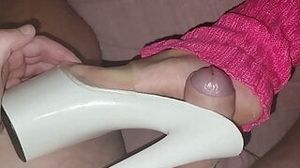 I want you to cum on my high-heeled shoes and feet