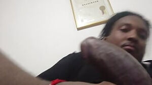 Gigantic ebony super-hot gigantic ebony spunk-pump