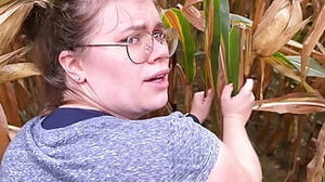 Risky orgy , obese teenie humped in cornfield and got caught