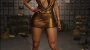 Sexy Model Enjoys Fucking Big Golden Cock