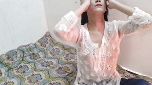 Indian muslim damsel ko paise dekar jabar dasti pela