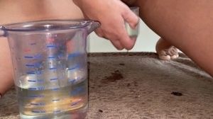 Shots of pee after a great orgasm with bursting bladder