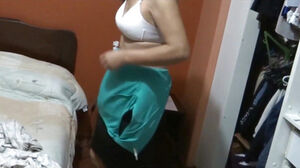 I Get clothed to Go Out to a soiree