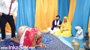 Chudai - buxom Indian stepmother romps her stepdaughter's bf and leaves her honeypot utter of milk.