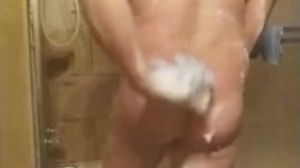 Donkywhitie wanking to his BFâ€™s beautiful perfect ass followed by a long hot shower with music